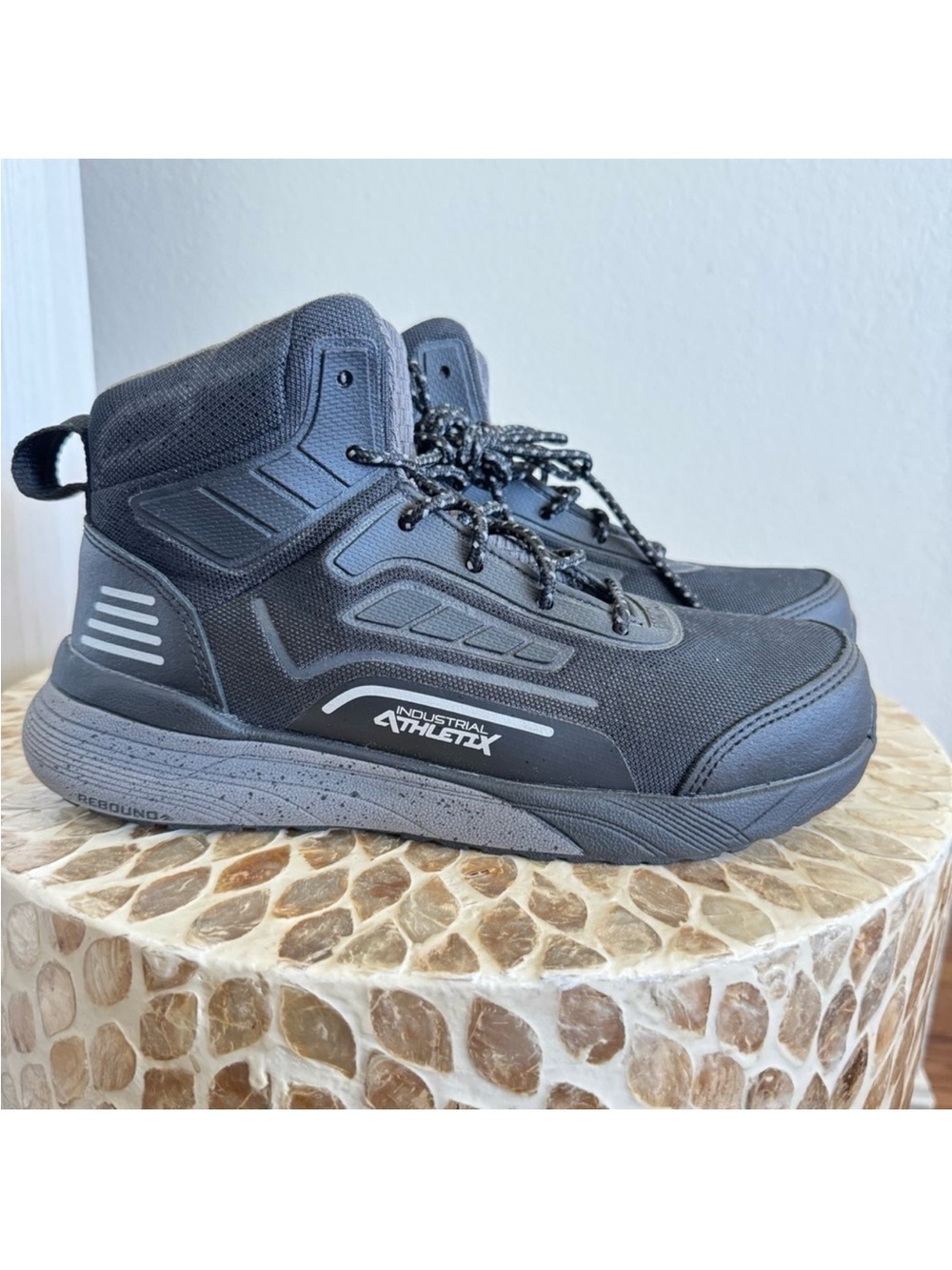 New Rocky Industrial Athletix Black High-Top Work Boots Shoes size 7.5
